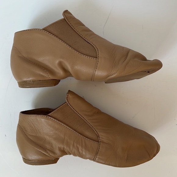 CAPEZIO Caramel Split Sole Gore Boot - Picture 5 of 11